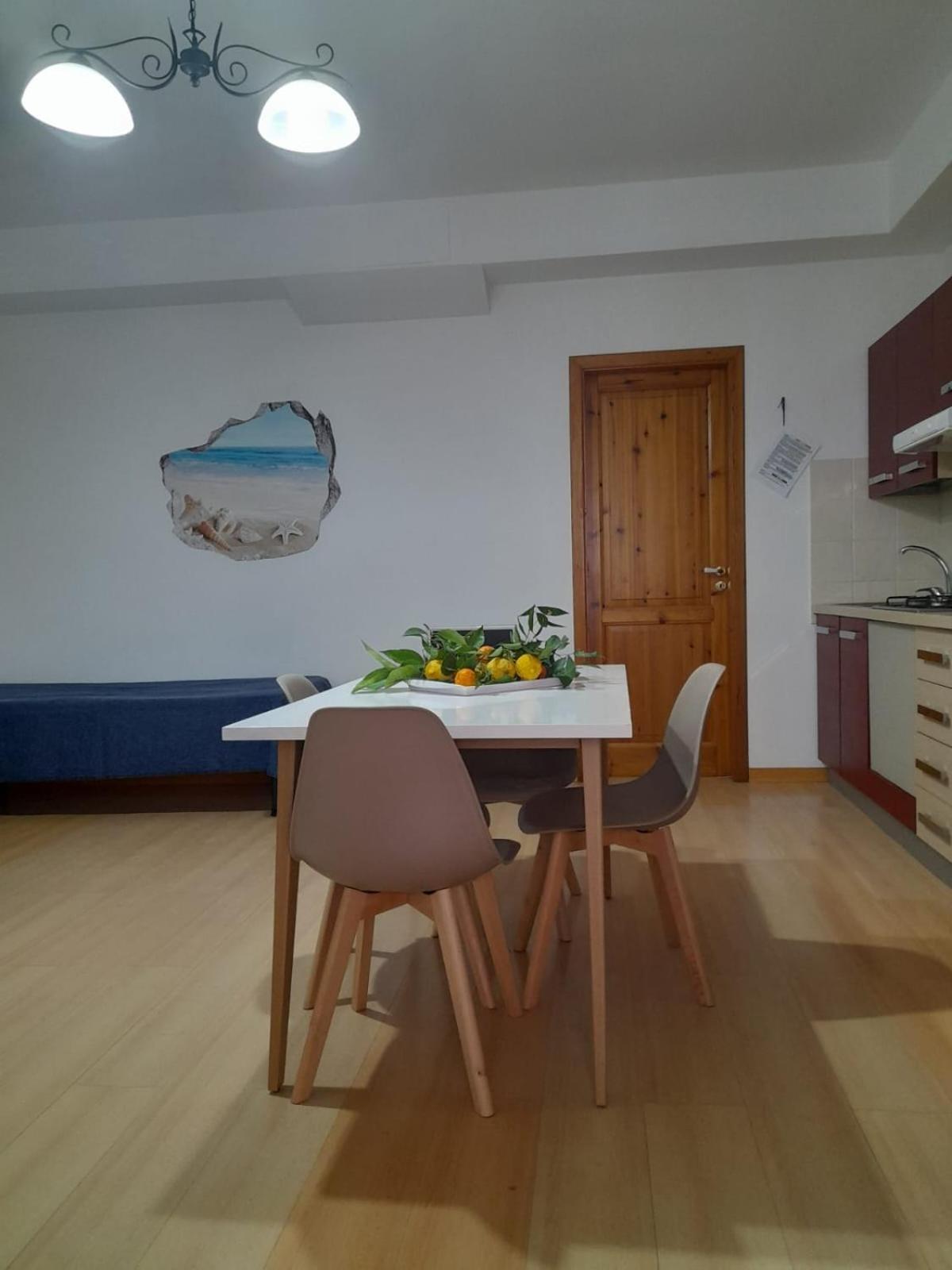 Casa Sole E Luna Canneto  Room photo